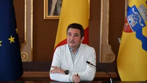 Primarul Aradului vrea transport public gratuit în oraș. Cere modificarea legislației