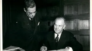 Vocea de sub mări. Primul cablu telefonic transatlantic a fost inaugurat acum 64 de ani
