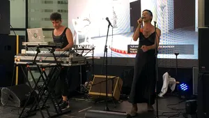 Artişti de la vernisajul MNAC atacaţi de extremişti: ”Auschwitz, loc mai bun pentru ei” şi ”trebuie începută vânătoarea acestor specimene”