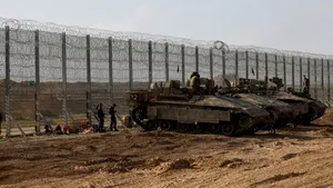 Forţele israeliene construiesc poziţii în Gaza pe măsură ce câştigă teren