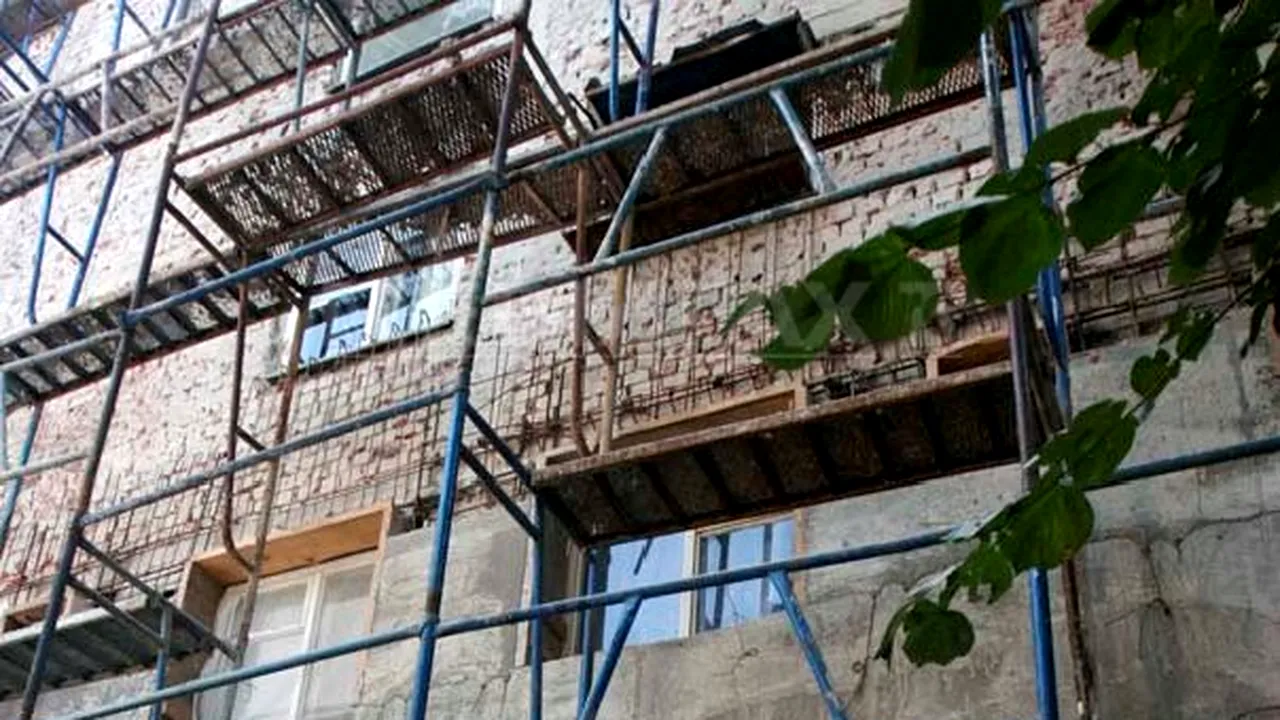 Reabiltarea termică a apartamentelor din Bucureşti, mult peste standardele de cost ale MDRT