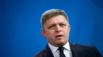 Robert Fico reacționează după ce o dronă a lovit un bloc din Galați: „UE trebuie să înceapă imediat dialogul cu Rusia”
