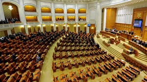 Cum arată Parlamentul fără opoziţie - FOTO