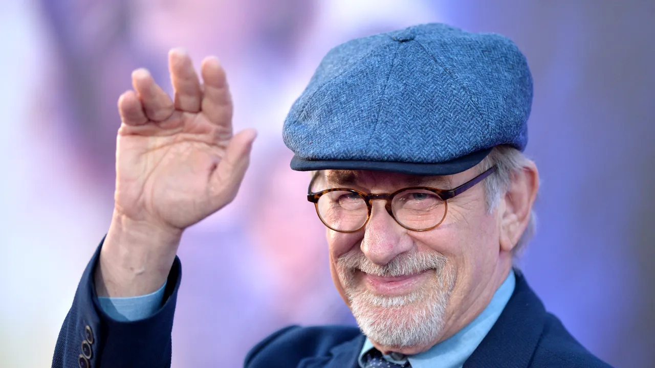 Primul regizor ale cărui filme au depăşit pragul de încasări de 10 miliarde dolari