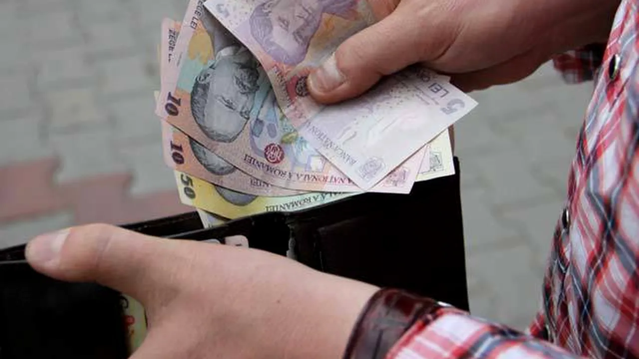 Câştigul salarial mediu nominal net a crescut în România, în decembrie 2021