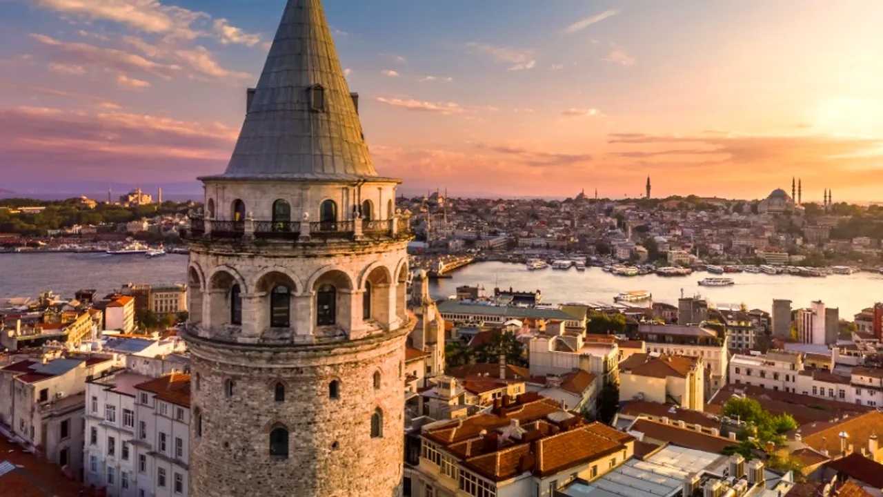Plănuieşti să călătoreşti singur? Iată o destinaţie pentru o aventură solo