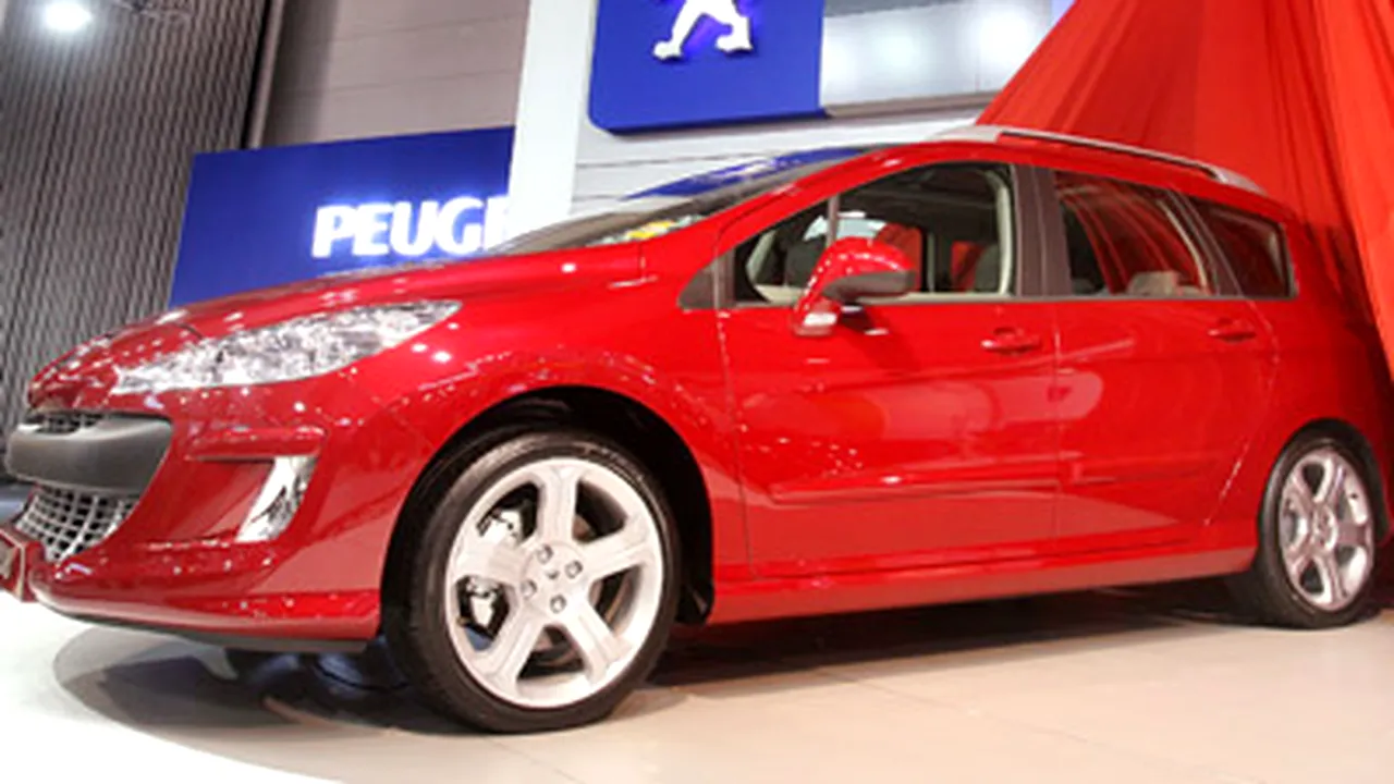 Peugeot 308 SW, din toamnă, în România