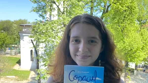 10 cărţi de pus sub brad recomandate de Ana Dragomir