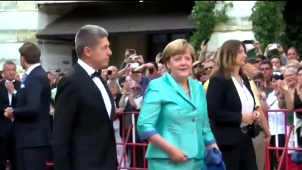 Angela Merkel a leşinat câteva zeci de secunde, la Festivalul Wagner - VIDEO