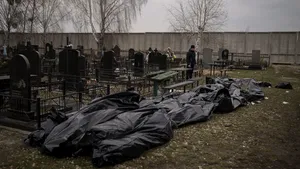 China: imaginile cu civilii morţi din Ucraina sunt „profund tulburătoare