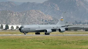 Avioanele americane de realimentare, staționate la București, au efectuat primele misiuni la sud de Cipru