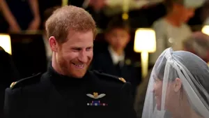 Nunta regală. Harry, mesajul ruşinos pe care Regina nu credea că o să-l audă vreodată în viaţa ei. Ce i-a spus prinţul viitoarei soţii, după ce a întâmpinat-o în faţa altarului