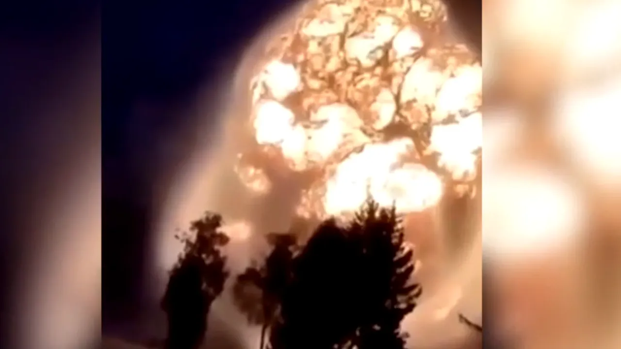 Explozie puternică pe frontul din Ucraina, la un depozit: erau arme nucleare înăuntru. Reacţii din Europa privind posibilul nor radioactiv
