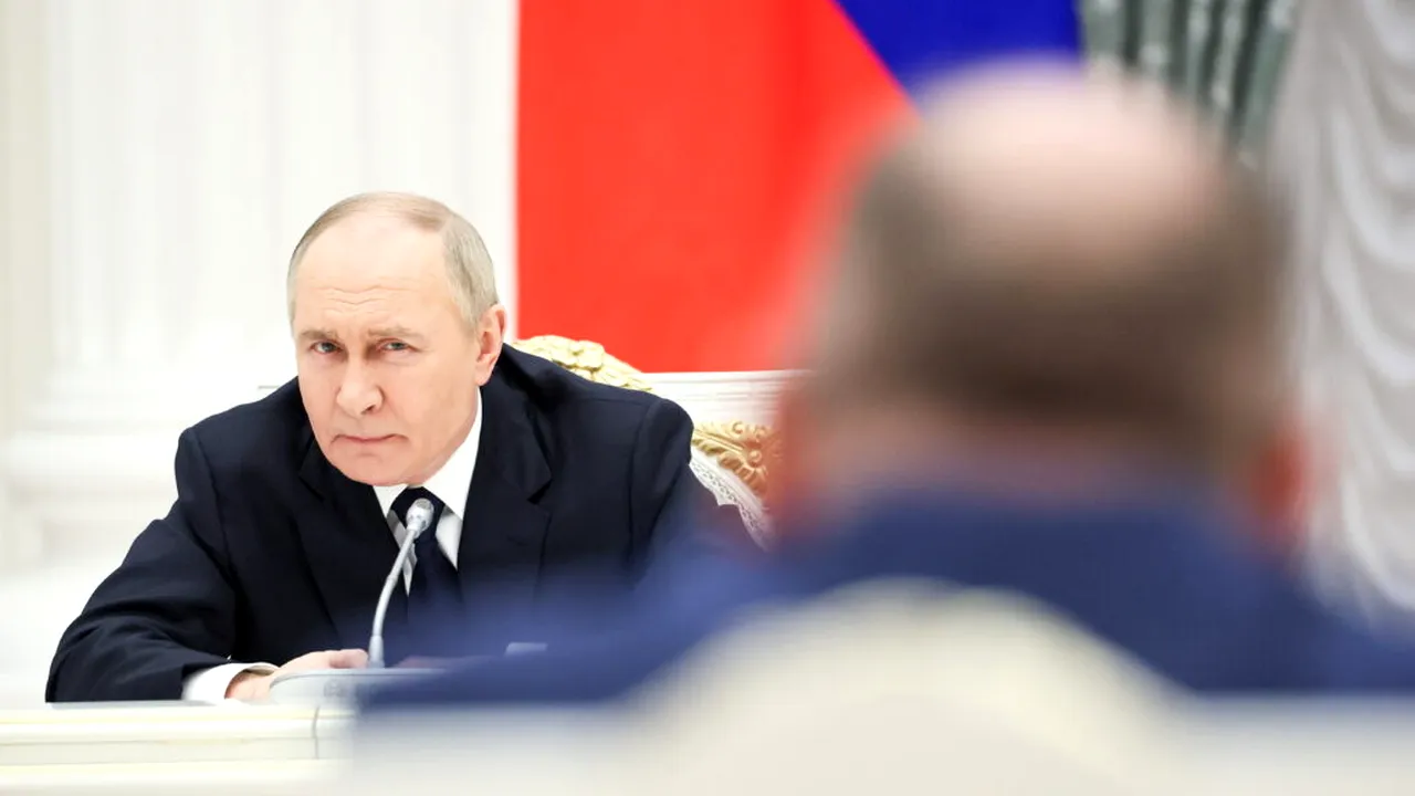 Poate fi arestat Putin în Alaska dacă se întâlnește cu Trump? Liderul de la Kremlin are un mandat de arestare emis de CPI