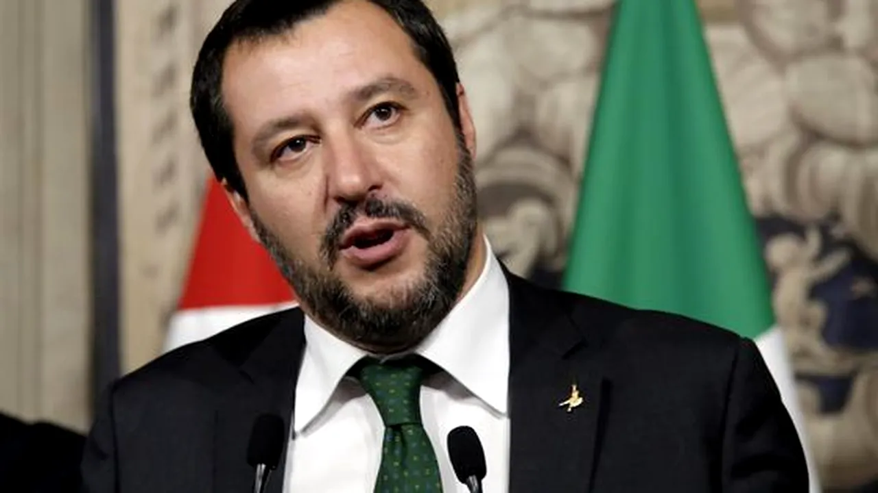 Ministrul italian de Interne, Matteo Salvini, interzice accesul a zeci de refugiaţi în ţară: Italia nu trebuie să cedeze în faţa acestui şantaj