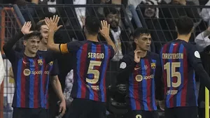 Barcelona a câştigat finala Supercupei Spaniei împotriva rivalei Real Madrid. Xavi la primul trofeu cu Barca
