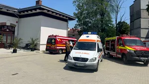 ANPC suspendă activitatea unui loc de joacă din Botoșani după prăbușirea tavanului