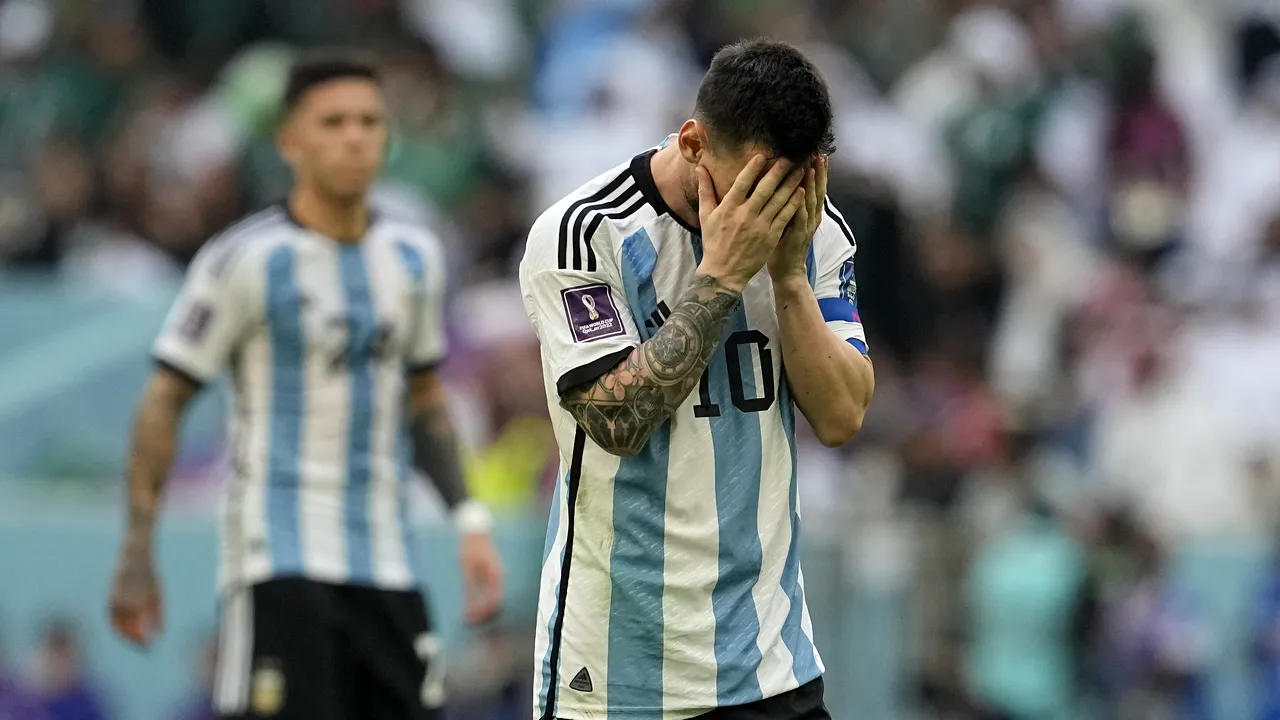 Leo Messi, acuzat că „s-a vândut diavolului”. Contractul care-l pune într-o situaţie jenantă pe starul Argentinei

