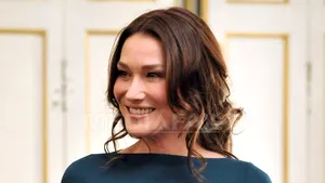 Carla Bruni: Sarcina mea este neaşteptată şi nesperată
