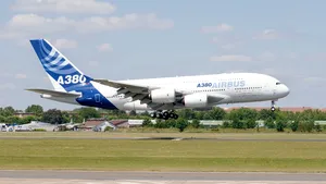 Guvernul american majorează taxele vamale pentru aeronavele importate din UE. O companie europeană susţine că vor fi afectaţi şi producătorii din SUA