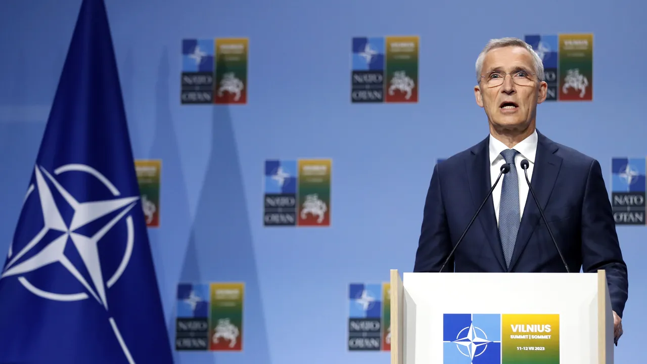 Jens Stoltenberg: NATO nu consideră China adversar, dar acţiunile Beijingului generează riscuri
