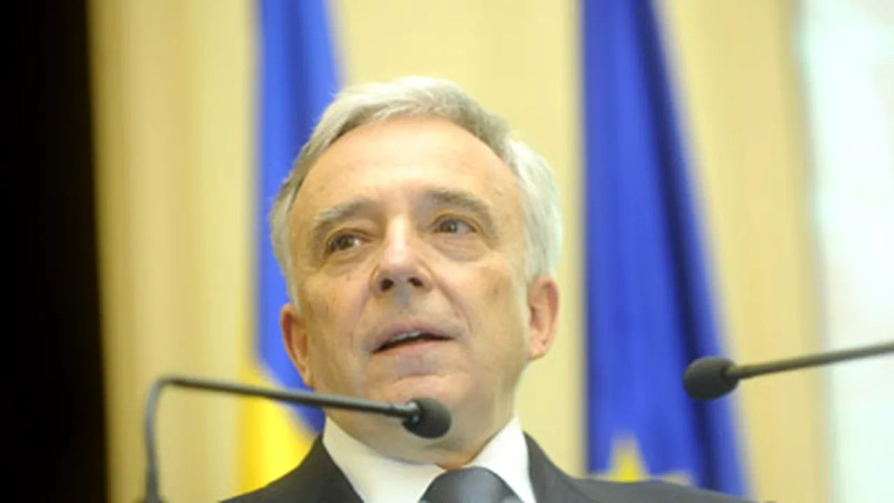 Romania Ctrl Bk Head Says 5.9% Of GDP Budget Gap ‘Reasonable’