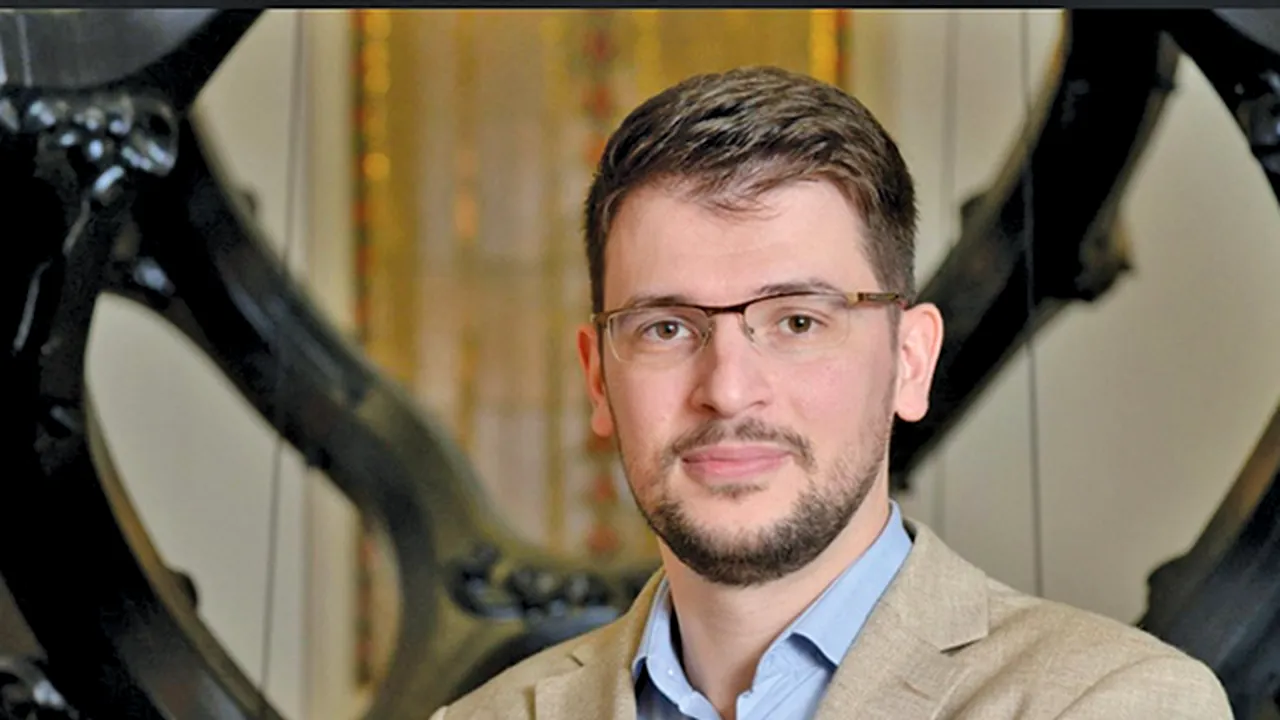 Divo Pulitika, InterCapital Asset Management: Retrogradările perspectivei ratingului de credit reprezintă un semnal de avertizare clar şi un posibil precursor al unei retrogradări în categoria speculativă (junk), în cazul în care tendinţele fiscale şi macroeconomice nu se aliniază aşteptărilor. Piaţa obligaţiunilor este cea mai expusă unei eventuale retrogradări