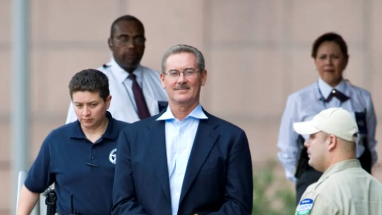Omul de afaceri american Allen Stanford, condamnat la 110 ani de închisoare