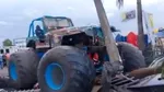 Columbia: Două persoane și-au pierdut viața și zeci au fost rănite după ce un monster truck a intrat într-o mulțime