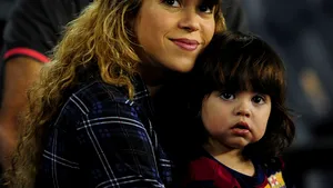 Shakira şi Pique vorbesc cu copilul lor în şapte limbi, pentru ca bebeluşul să devină poliglot