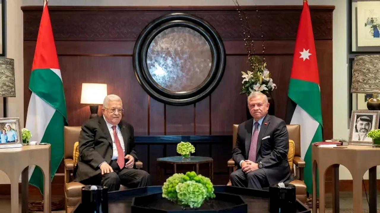 Abbas se întâlneşte cu regele Iordaniei: ,,Renunţăm la violenţă