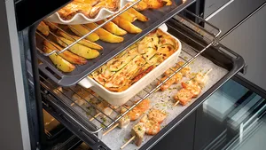 Peste 90% dintre români au gătit în timpul epidemiei. Procentul celor care au comandat mâncare 