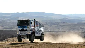 Adrenalină la Trofeul Amara 2026. Peste 30 de echipaje de top se întrec în competiția de Rally Raid