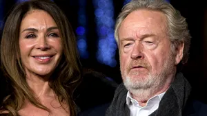 Ridley Scott s-a căsătorit la vârsta de 77 de ani, în mare secret, în vara acestui an