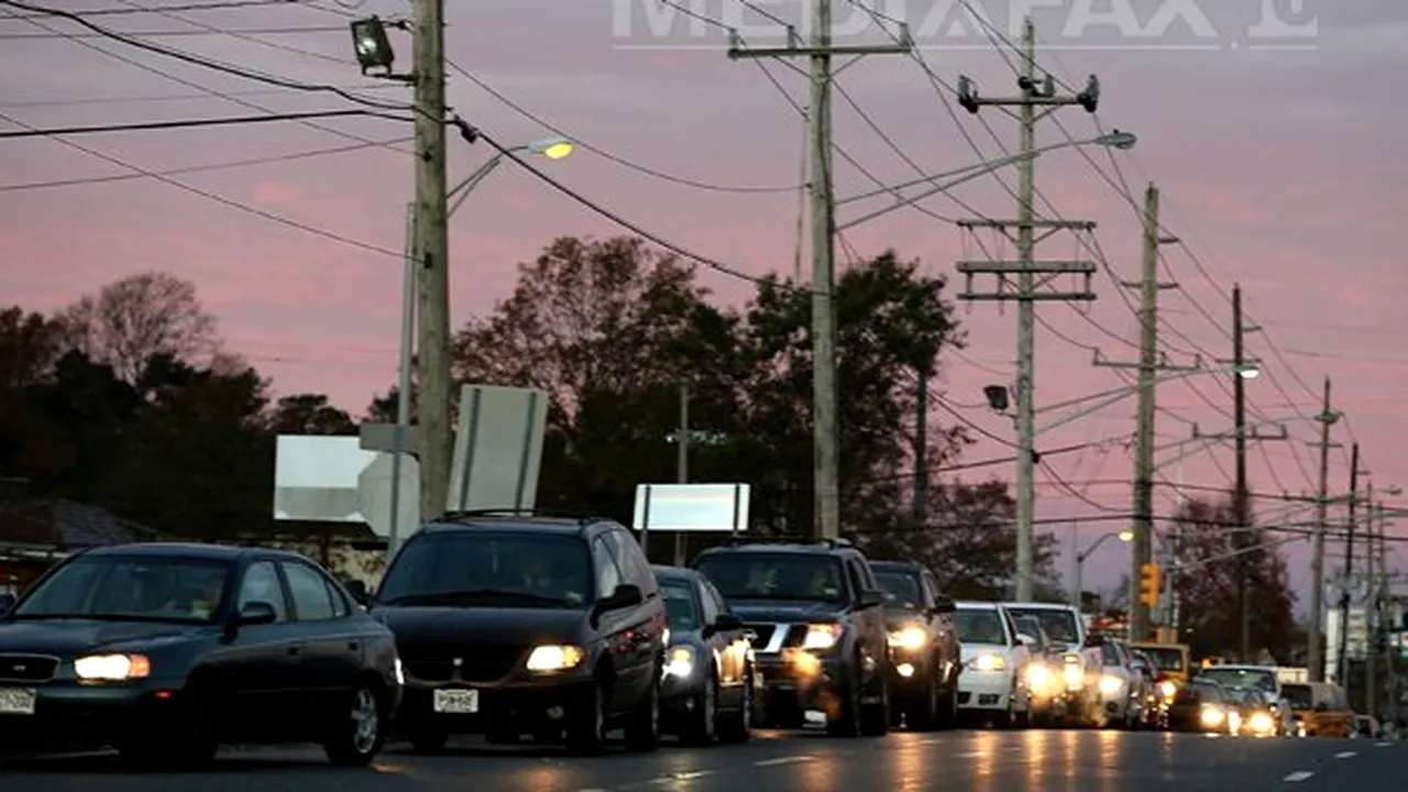 CRIZA BENZINEI se agravează în SUA: Carburanţii vor fi raţionalizaţi în New Jersey