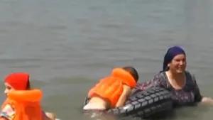 Cecenia a inaugurat prima plajă destinată exclusiv femeilor - VIDEO