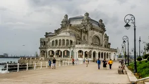 Începe reabilitarea Cazinoului din Constanţa. Cât vor costa lucrările, după patru licitaţii eşuate. VIDEO