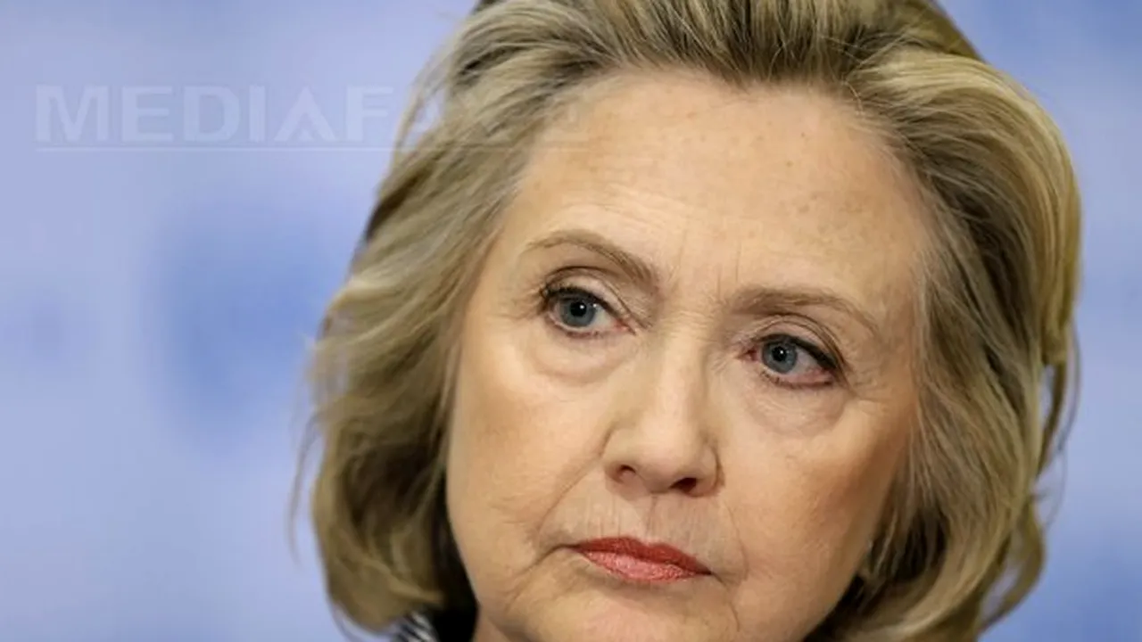 Mailul privat folosit de Hillary Clinton, atacat de presupuşi hackeri ruşi