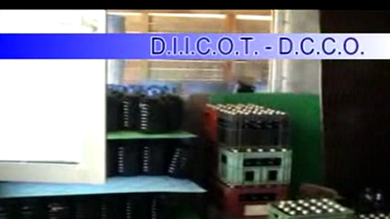 30 de persoane au fost reţinute pentru contrabandă cu alcool