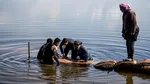 Unsprezece persoane au fost ucise în Pakistan, după ce ploile torențiale au dus la prăbușirea unui acoperiș