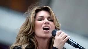 Cântăreaţa Shania Twain va juca într-un film alături de John Travolta