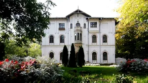 Cum a ajuns Palatul Ştirbey  să fie scos la vânzare  