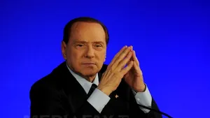 Berlusconi a cerut monitorizare din partea FMI, dar a refuzat oferta de asistenţă financiară