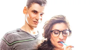 Un nou studiu scoate la iveală trăsăturile controversate care le atrag pe femei la bărbaţi