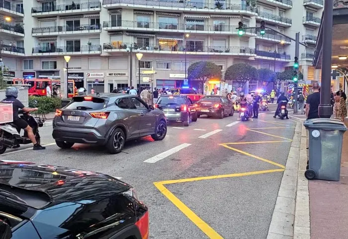 Breaking News Explozie puternică într-un bloc din Monaco. Cel puțin trei răniți, doi în stare gravă. Un bărbat este căutat
