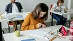 „Sărăcia nu intră în vacanță”. Un ONG cere menținerea burselor sociale și în vacanțe