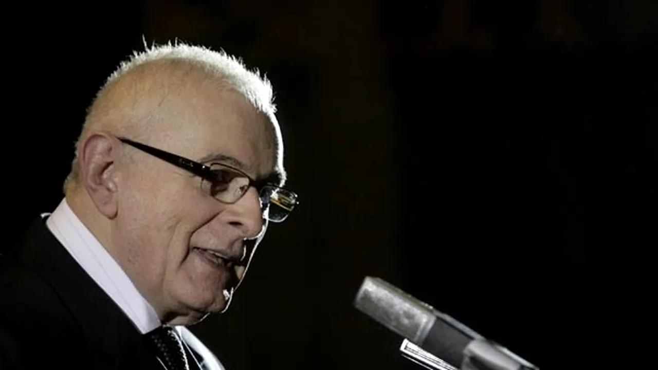 BNR: Consumul pe datorie nu va muri. Va dobândi însă forme noi
