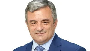 Preşedintele PNL Argeş, Adrian Miuţescu, are Covid-19