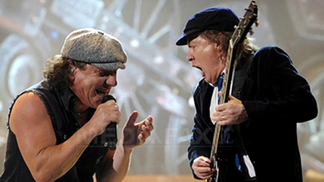 AC/DC lansează videoclipul 