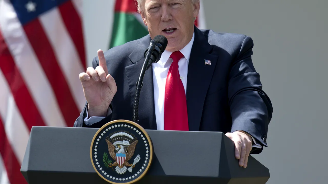 Donald Trump anunţă RETRAGEREA Statelor Unite din Acordul climatic/ Germania, Franţa şi Italia regretă decizia şi refuză orice renegociere